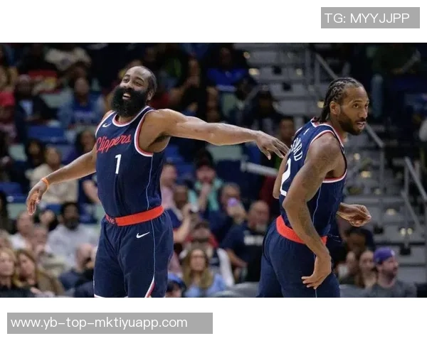 爱德华兹坦言球队战术常被忽视头铁行为让比赛变得复杂