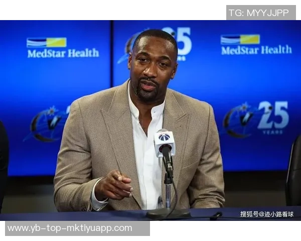 阿里纳斯直言穿全套球衣的球员都是垃圾乔科也难逃此评判